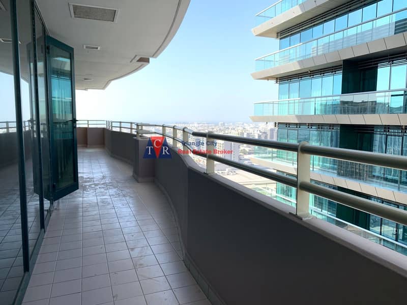 شقة في برج دي إيكس بي،شارع الشيخ زايد 1 غرفة 80000 درهم - 5467262