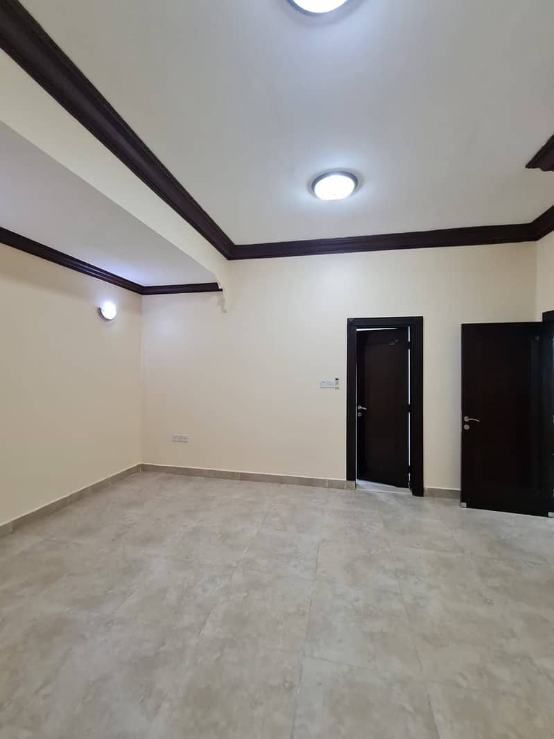 BEAUTIFUL 3 BEDROOMS HALL WITH SPECIOUS KITCHEN NEAR EMIRATES SCHOOL || 65K