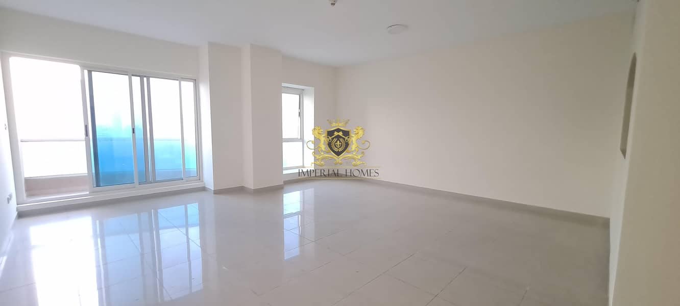 Huge 3 Bed + Maid in Lake Point Tower, JLT