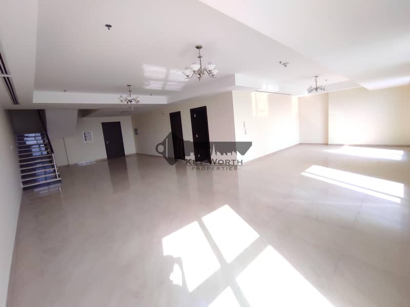 The Only Duplex 3BR Penthouse at Jadaf Very Spacious with Full Creek View