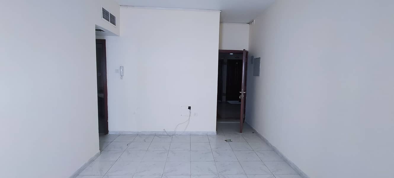 1 BHK WITH CENTRAL AC AND GAS CLOSE TO LULU HYPER MARKET IN AL NABBA  ONLY 16 K CALL M. HANIF
