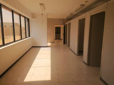 Office for Rent in Al Satwa, Dubai - No Commission! With Washroom and Pantry!