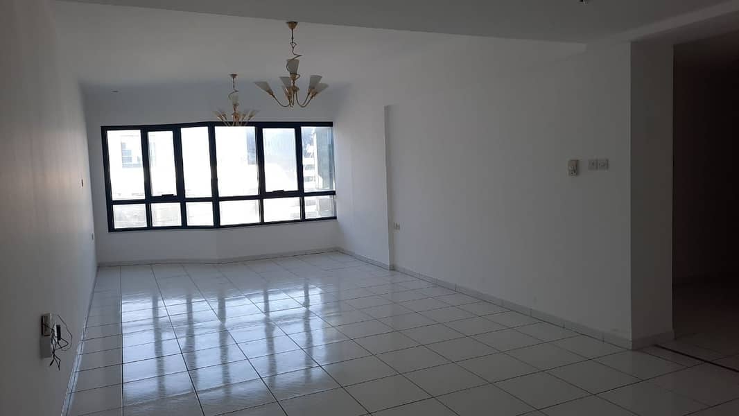 3 Bedrooms plus Maid Room Apartment in Al Mankhool
