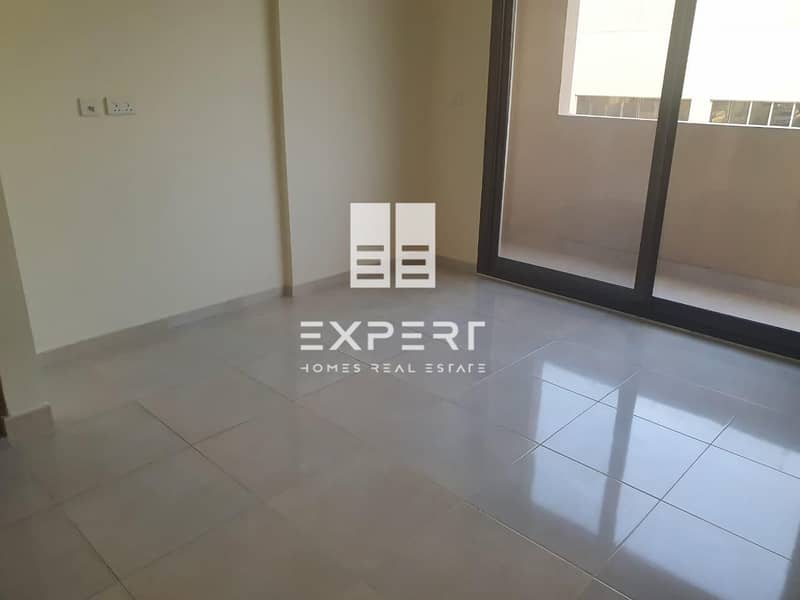2 Spacious 1BEDROOM | Well Maintained | Best Price
