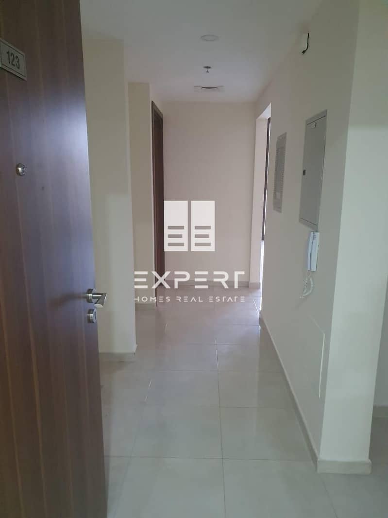 14 Spacious 1BEDROOM | Well Maintained | Best Price