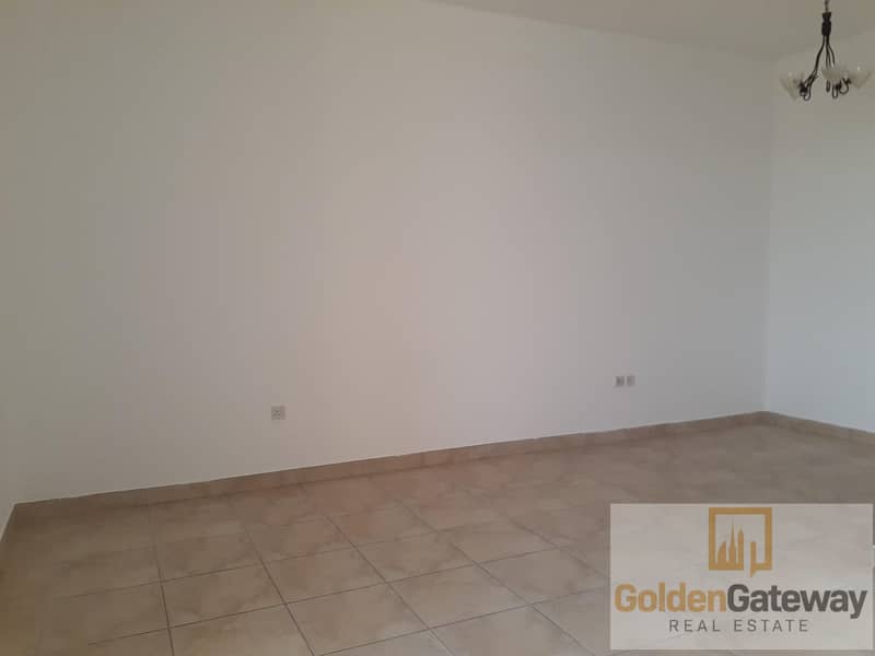 2 Spacious 1 Bedroom | Balcony | Parking