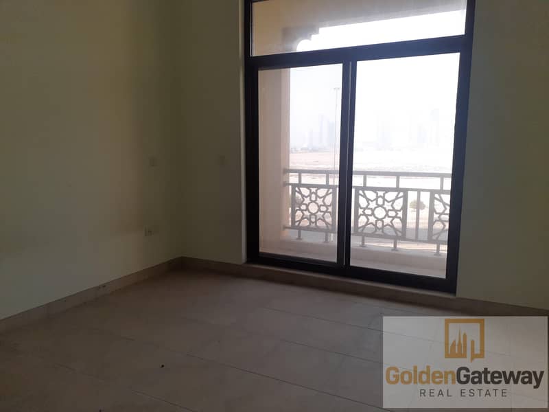 4 Spacious 3 Bedroom | Study | Balcony