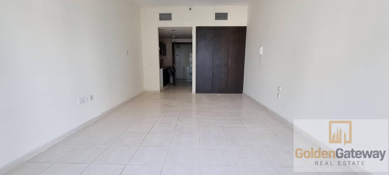 شقة في رويال ريزيدنس 2 رويال ريزيدنس مدينة دبي الرياضية 270000 درهم - 5012775 شقة في رويال ريزيدنس 2 رويال ريزيدنس مدينة دبي الرياضية 270000 درهم - 5012775