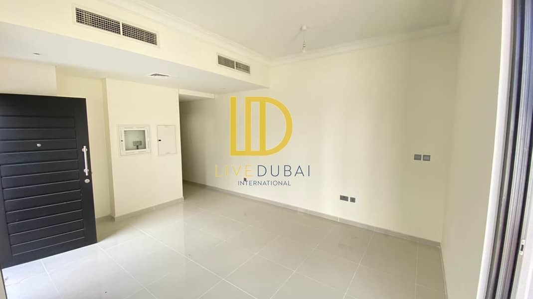 Handing Over Soon | 3 Bed plus Maid | Large Kitchen | Back to Back HL Handing Over Soon | 3 Bed plus Maid | Large Kitchen | Back to Back HL