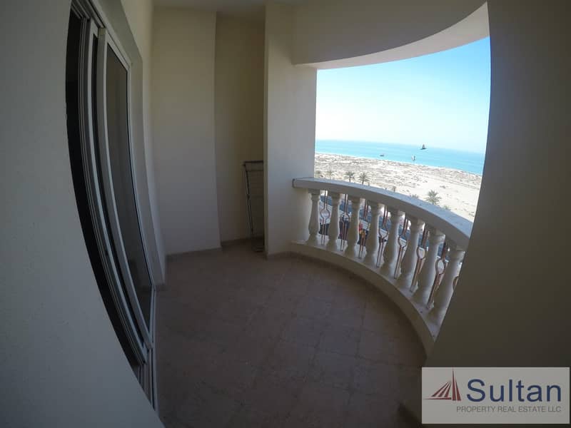 Stunning Sea View  Studio Near The Beach Available December End