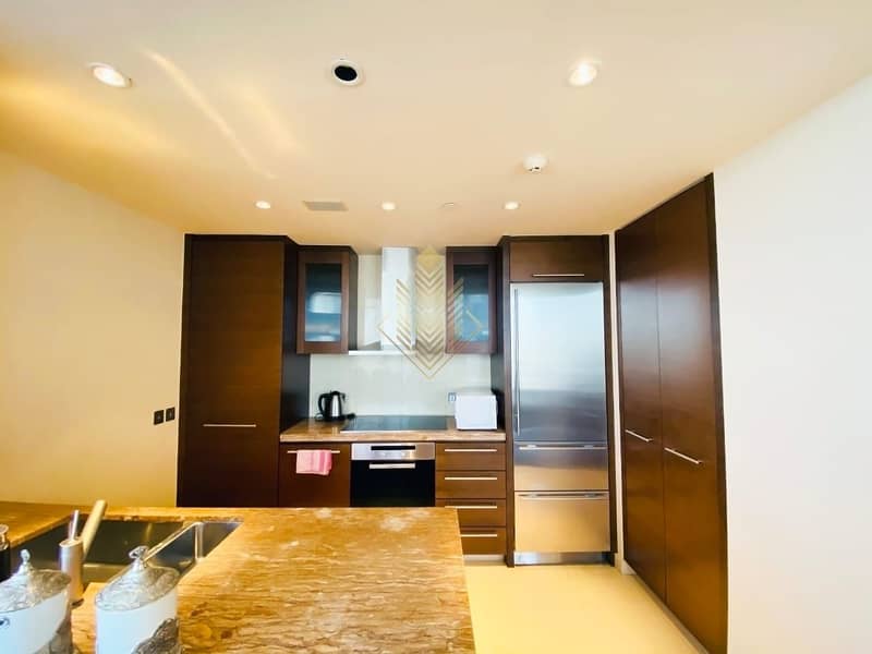 8 Luxurious Three Bedrooms Plus Study In Burj Khalifa Tower