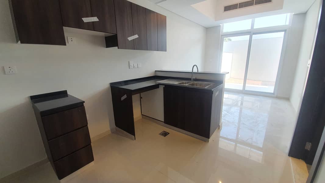 1 Bedroom Specious Townhome Zero Commission In DAMAC Hills 2 (Avencia Cluster)