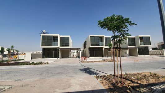 6 Bedroom Villa for Sale in DAMAC Hills 2 (Akoya by DAMAC), Dubai - Huge 6 Bedroom Villa Zero Commission Available For Sale In DAMAC Hills 2 (Odora Cluster)