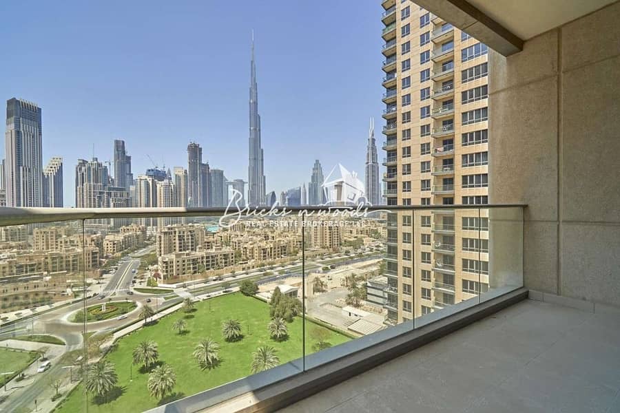 Burj View | Huge 3 BR+Maid/Laundry | Chiller Free