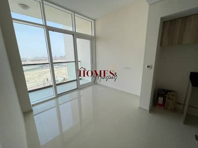 فلیٹ 1 غرفة نوم للبيع في داماك هيلز، دبي - شقة في جولف فيتا A جولف فيتا 1 داماك هيلز 1 غرف 400000 درهم - 5343373