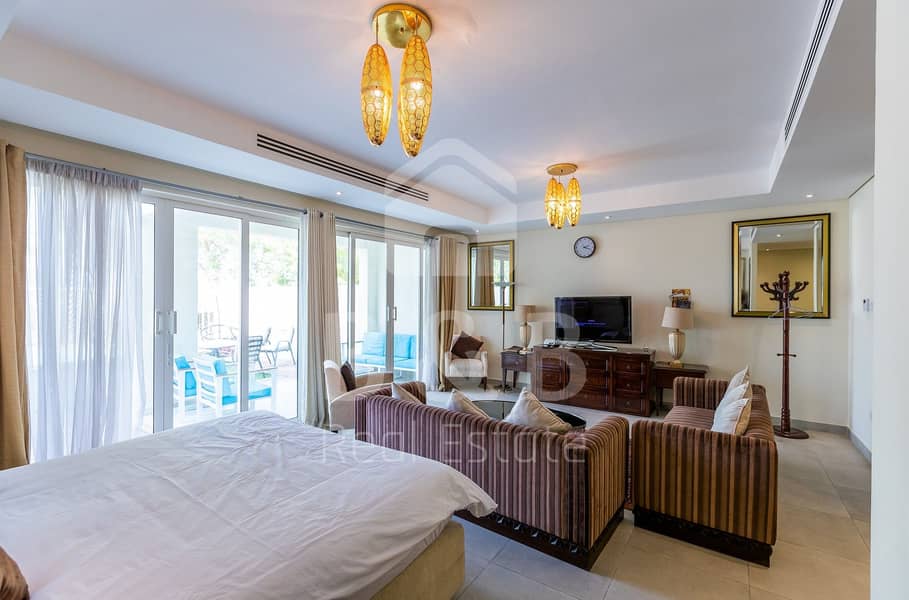 Wonderful Furnished and Upgraded 2 Bedroom Bermuda Villa