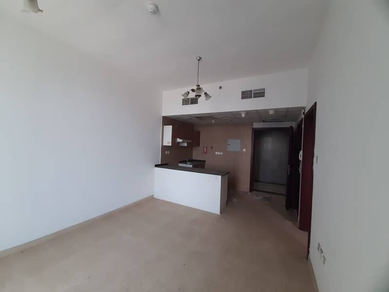 one bedroom in city tower Ajman  for sale !!! free A/C !!! installment 8 years !!! great price !! great view !! monthly 4000