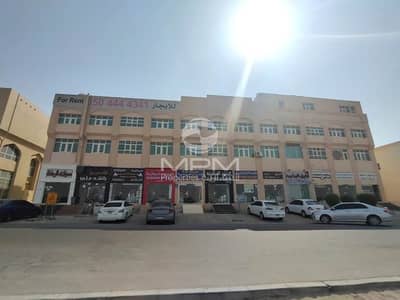 Office for Rent in Al Wathba, Abu Dhabi - Spacious Office | Bath & Pantry |  Al Wathba South