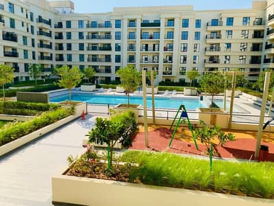 2 Bedroom Apartment for Rent in Al Khan, Sharjah - Luxurious brand new 2bhk in 55k with balcony wardrobe parking free pool view 4 payments