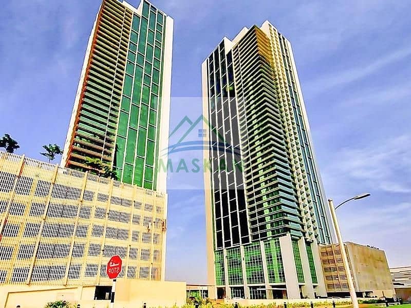 Multi Payments! Move in Ready! Elegant Sizeable Apt with Awesome View