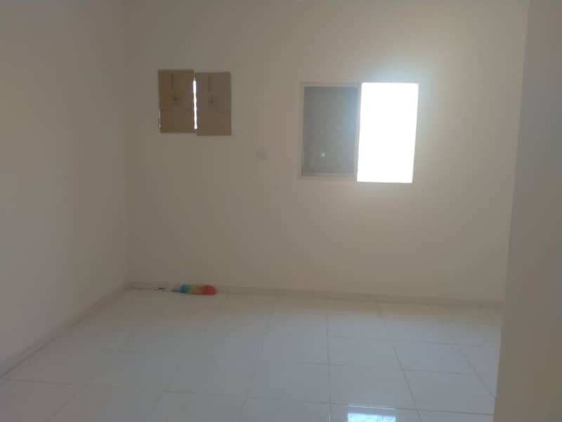Spacious studio flat with separate kitchen in Rawda 1 Ajman
