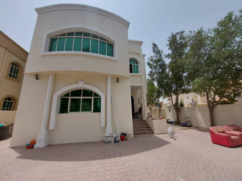5 bedroom villa for rent in al rawda1 Ajman