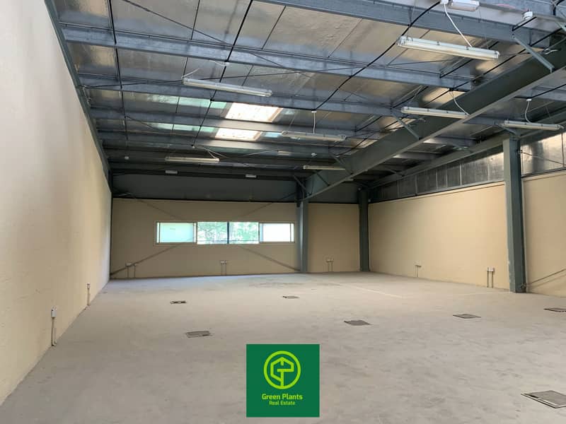 Al Quoz 3.500 sq. Ft warehouse insulated high ceiling built in toilet in prime location