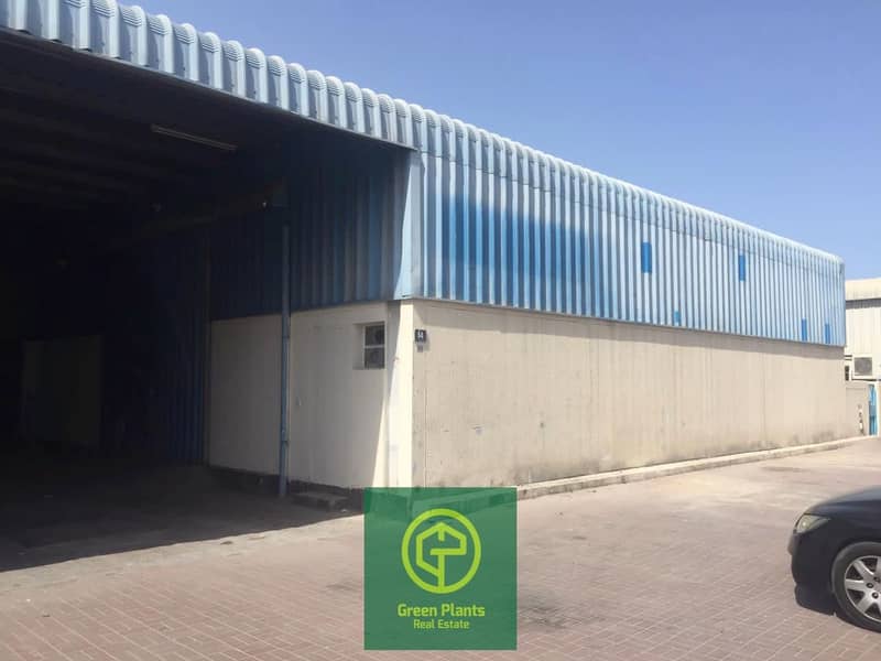 Al Quoz 2,400 Sq. Ft warehouse built in offices with toilet in a prime location