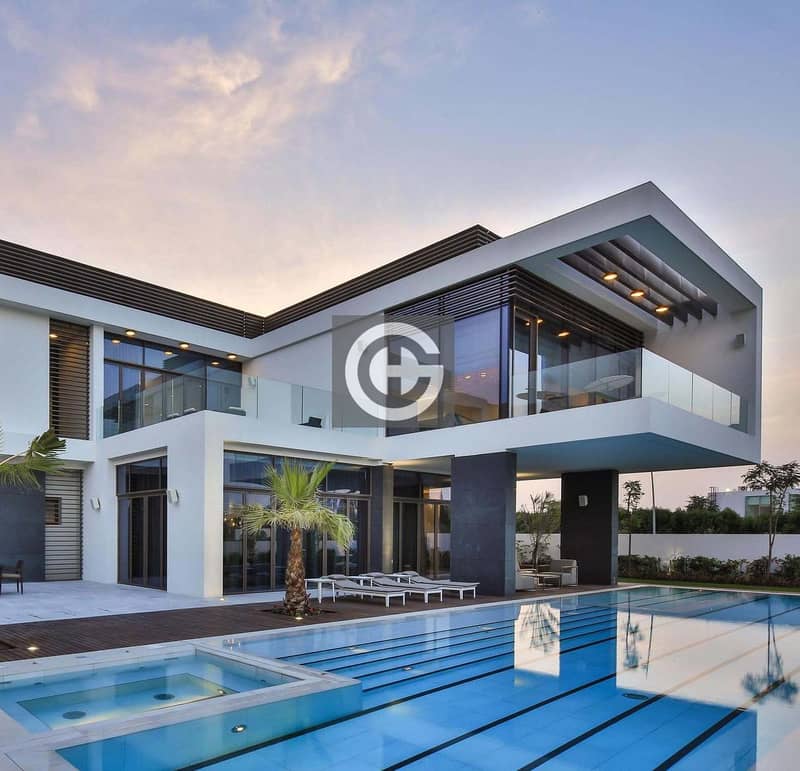 Contemporary 5br Villa for Sale | Motivated Seller