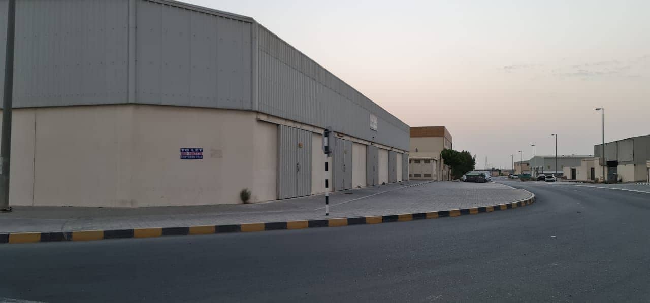 3500 sq ft Insulated Warehouse Available in Al Sajja Industrial area