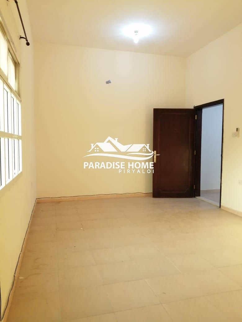 Excellent ! 1 BHK Walking Distance to Mosque