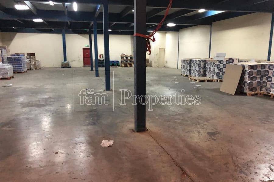 13 Well maintained warehouse with mezanine
