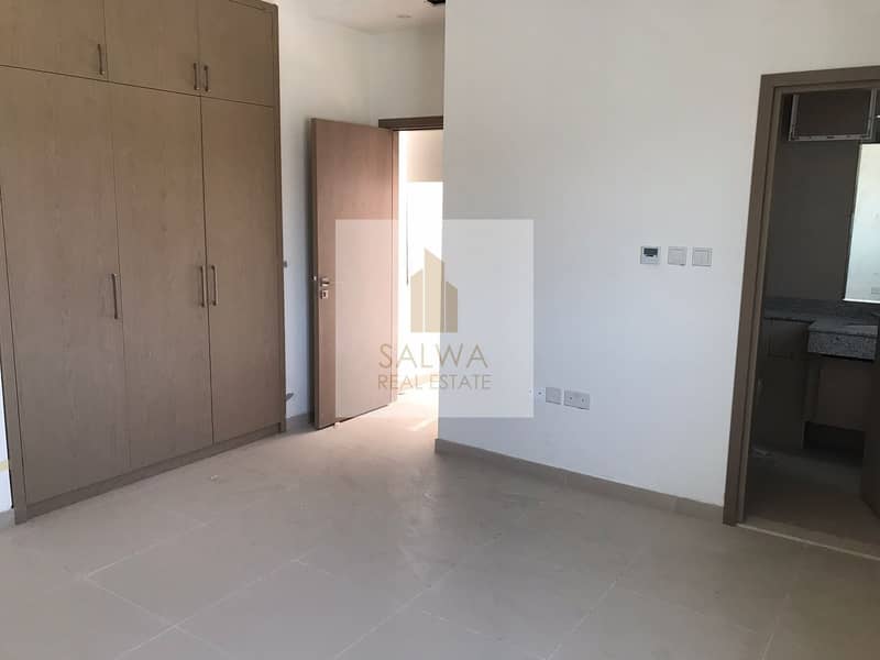 Spacious Villa | Ready to move in | 5 Bedroom | Premium Location