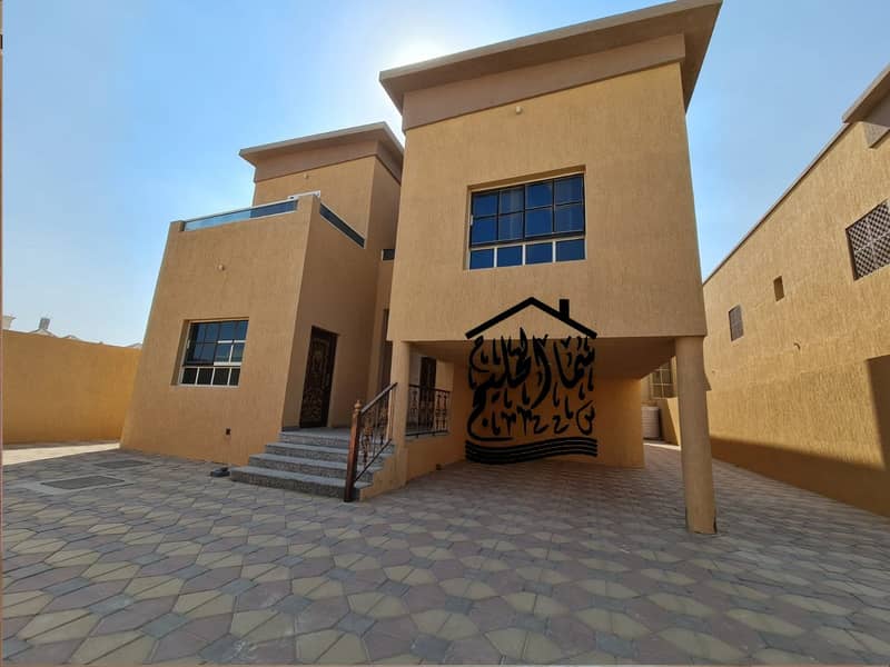 villa with electricity , 6 master bedroom for sell