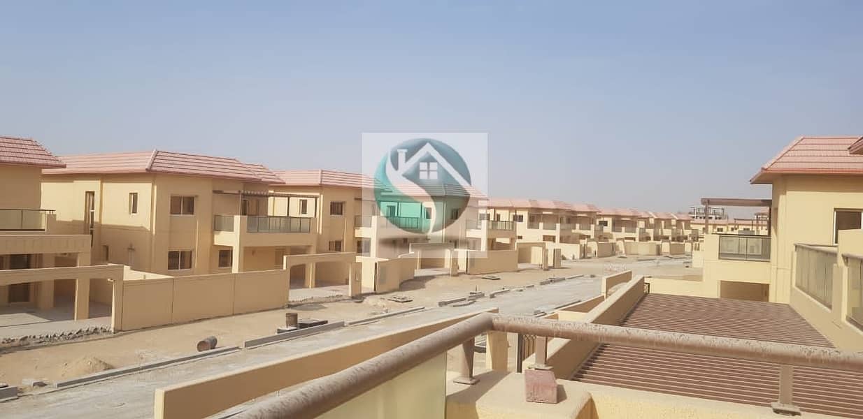 30 BEST SALE TOWN HOUSE 4 BHK IN THE PALMAROSA DUBAI