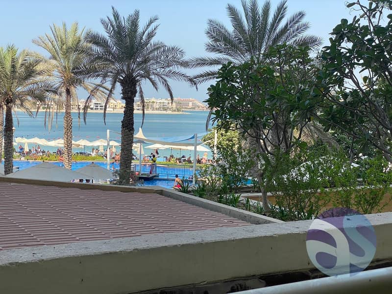 VOT 1BH FOR SALE IN SHORELINE BLD BEACH FRONT