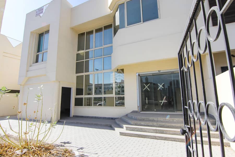 Biggest Commercial Villa in Jumeirah 2 at Al Wasl Road. - For Rent