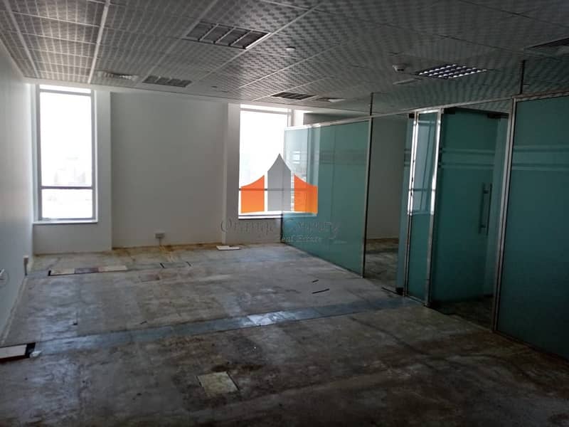Dewa+Chiller Free| Semi Fitted Office| Big-size with cabins. | Location in a business hub.