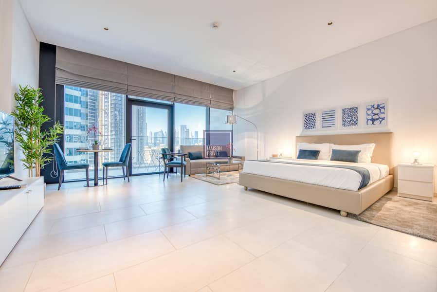 Maison Privee - Luxury Studio w/ Burj Khalifa Vw in Business Bay