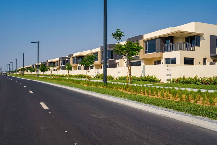 DISTRESS DEAL | Single Row | 4 Bed Villa for Sale in Maple @ Dubai Hills Estates