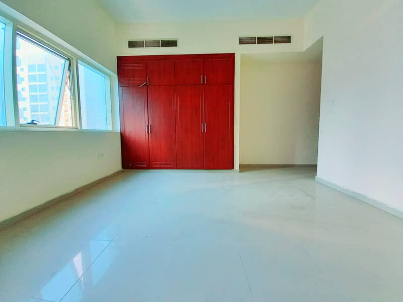 1 MOTH FREE=BOTH MASTER BEDROOMS=BALCONY=2BHK RENT 40K=NEARBY POND PARK