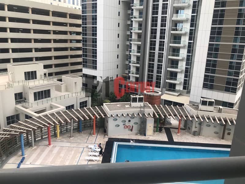 5 Upgraded l 1 BR + Laundry l Pool View