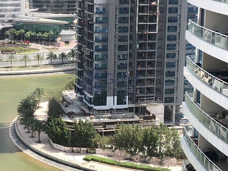 Lake View, Brand New 2BR in Dubai Gate