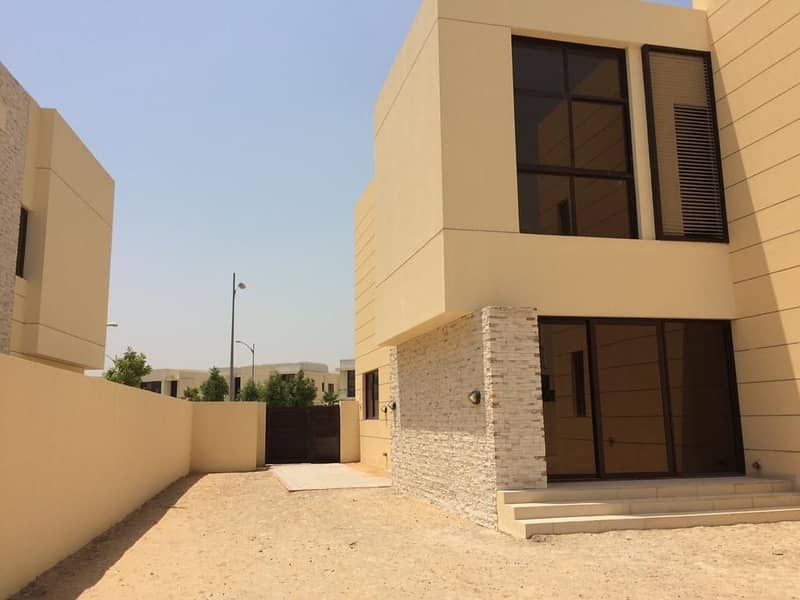 2 Excellent Villa | Type THH | next to pool