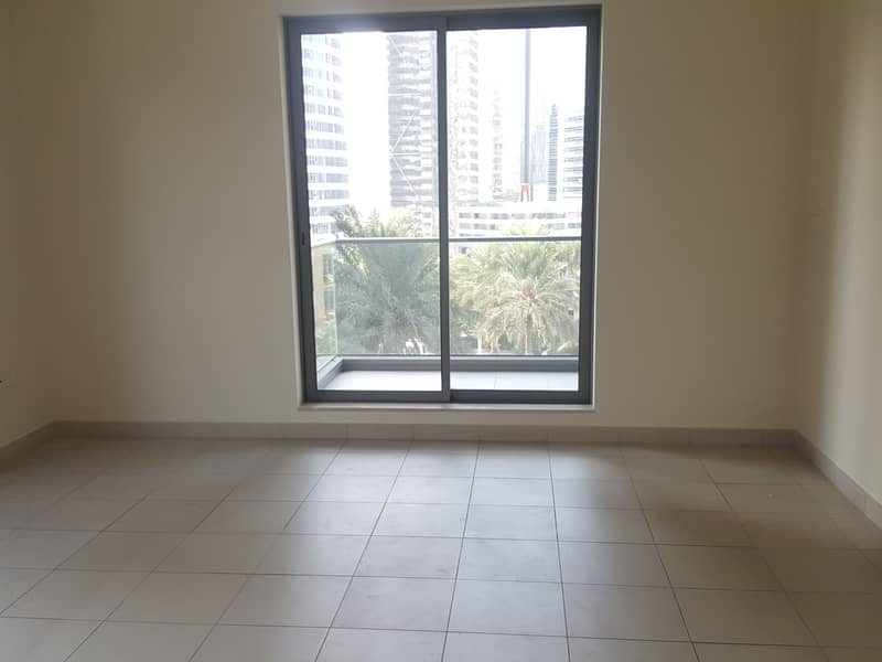 Decent 2 Bedroom Apartment For Sale in Southridge Tower, Downtown, Dubai