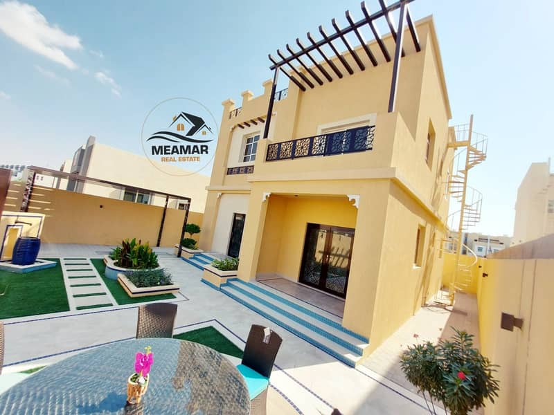 Without down payment, villa with furniture for sale in Al Zahia area, super deluxe building and finishing area, special location and price,