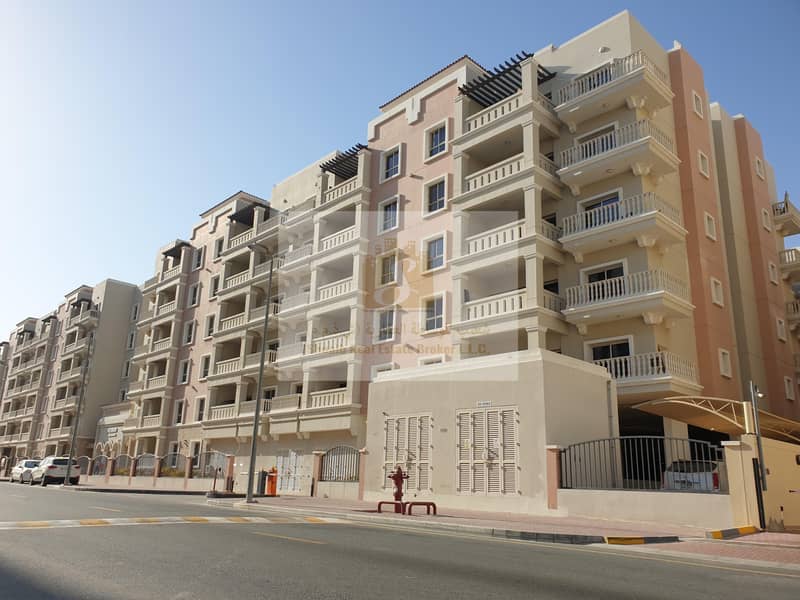 شقة في مساكن سنتوريون،مجمع دبي للاستثمار 1 غرفة 32000 درهم - 4809361
