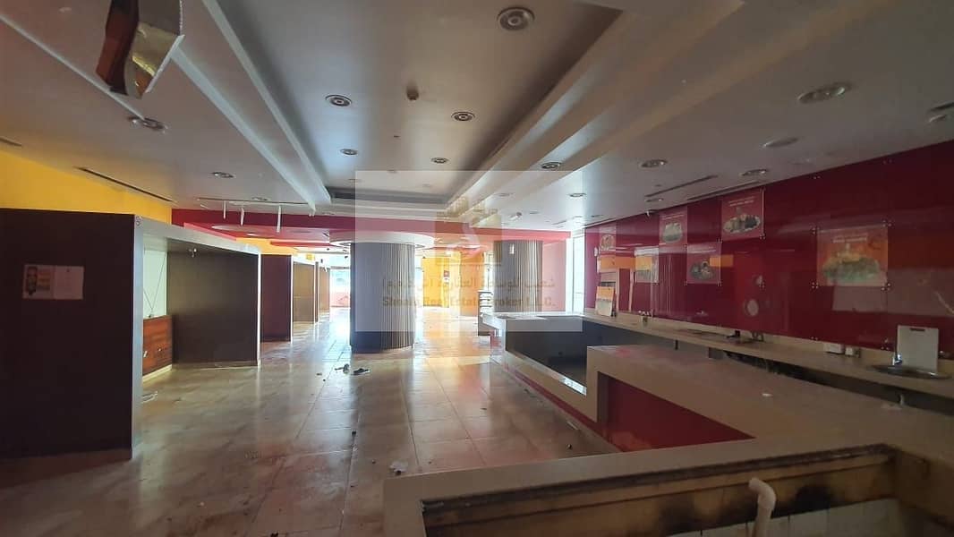 2 SHOP RENT PRIME LOCATIONS SHARAF DG METRO STATION