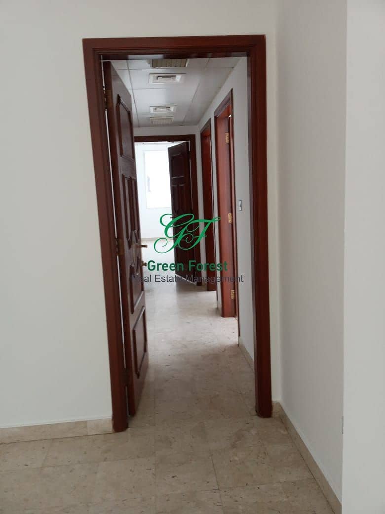 5 Beautiful 2bedroom Apartment along living room and built in wardrobe