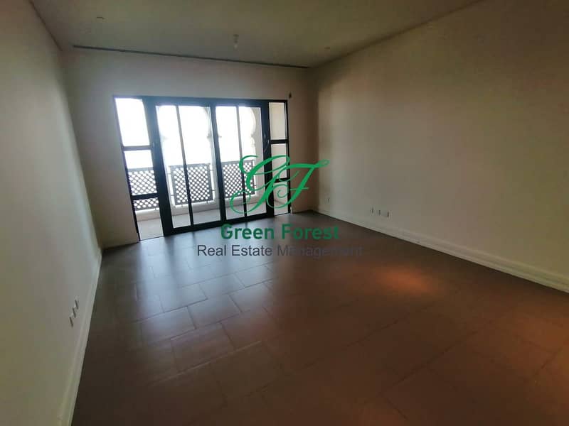 6 huge One bedroom Apartment along huge Balcony and beautiful view